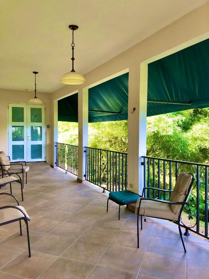 Aibonito Tio Pepe'S Guest House מראה חיצוני תמונה